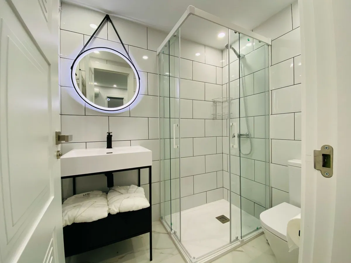 ca73e679-d130-486a-85f0-7e0f937448bf