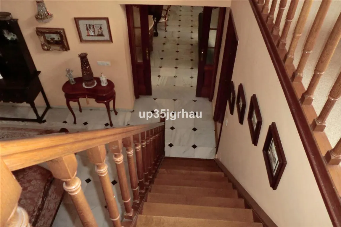 7ebb35b5-3812-4061-9ded-f3af72adb7a4