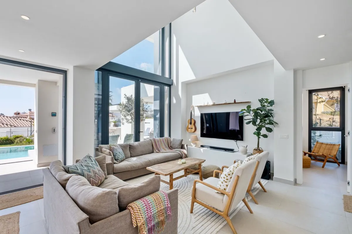 99ae5027-f9b3-4538-a0ff-497ccc54c7bc