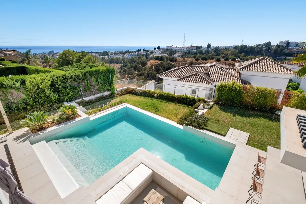 a2edf1ad-142c-4504-972b-4fdbce4fbbd6