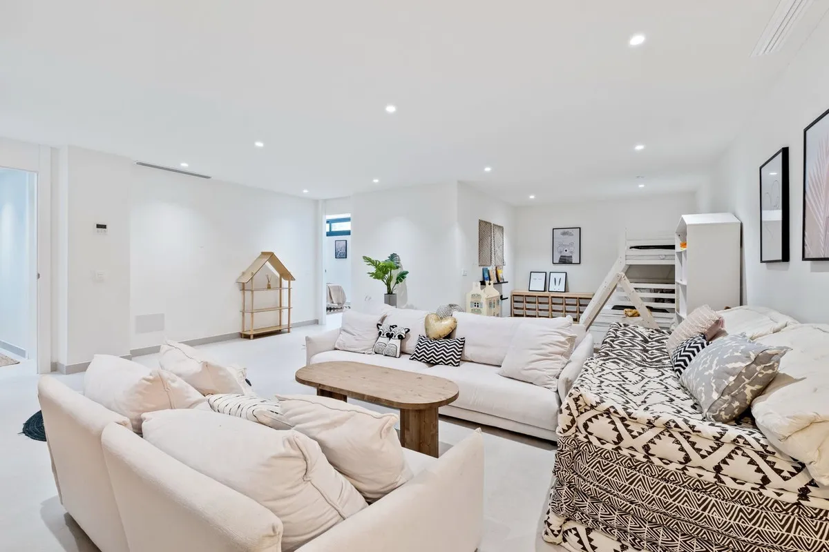 d5a02214-2e4b-4fa7-8c22-6a8622507a31