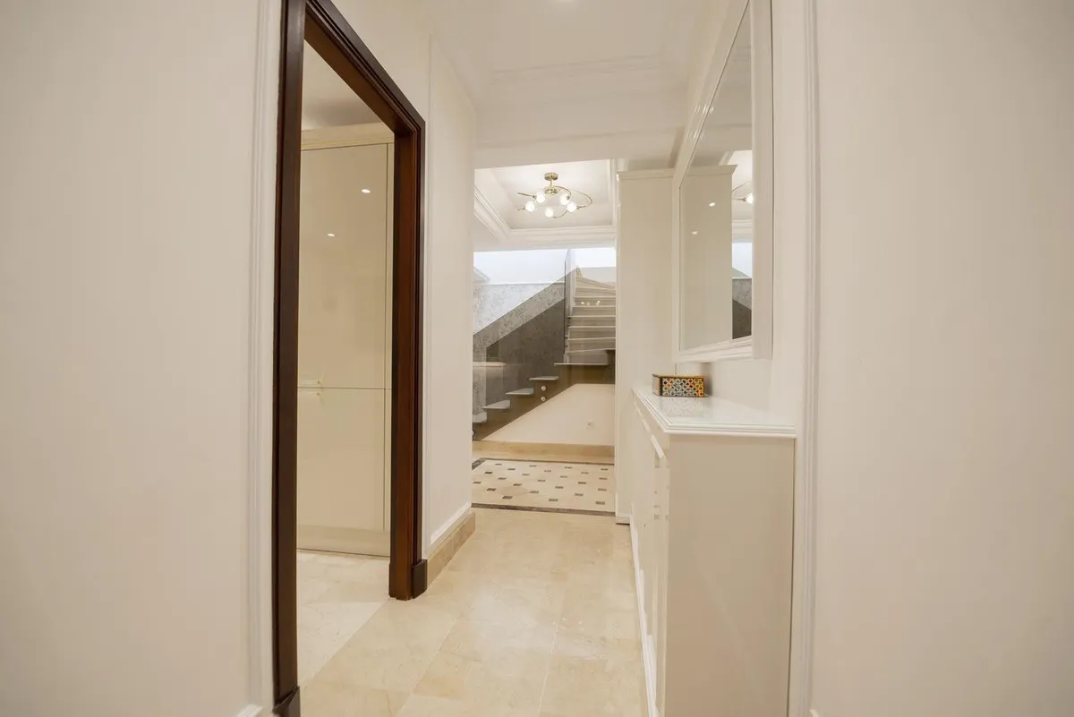 18d1b087-9283-4cb9-a59f-93087839b8ff