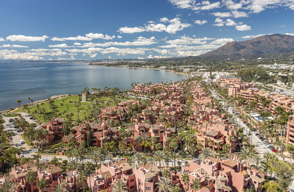 e394ccb1-4205-4113-ab37-d76e9ec70a55