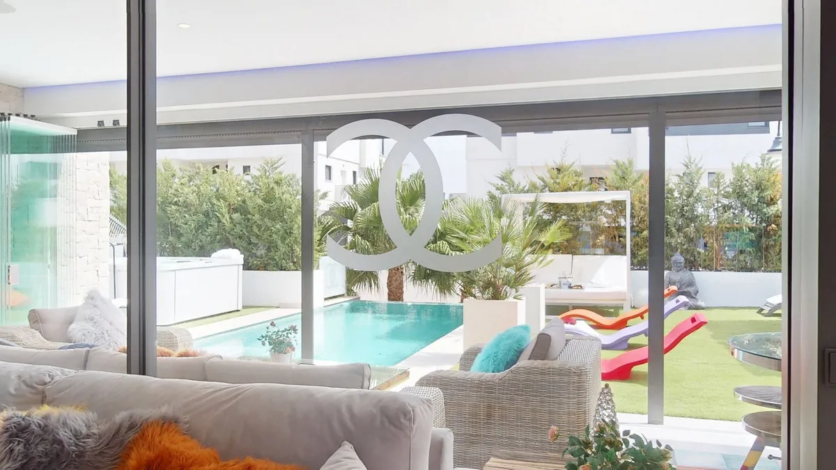 0e4cade0-bbc0-4991-832e-54bfca8908de