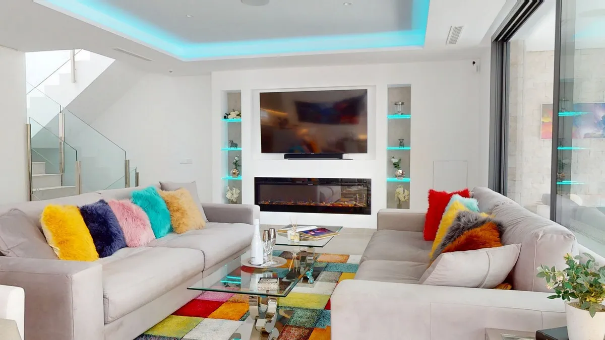 10a87663-f08e-4abe-ae6e-041852b189ab