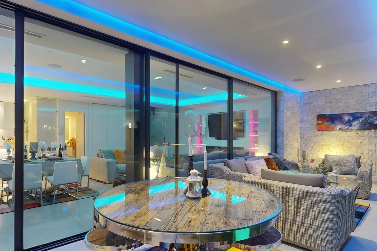 15182224-0337-42ec-b59a-e002a46c93f5