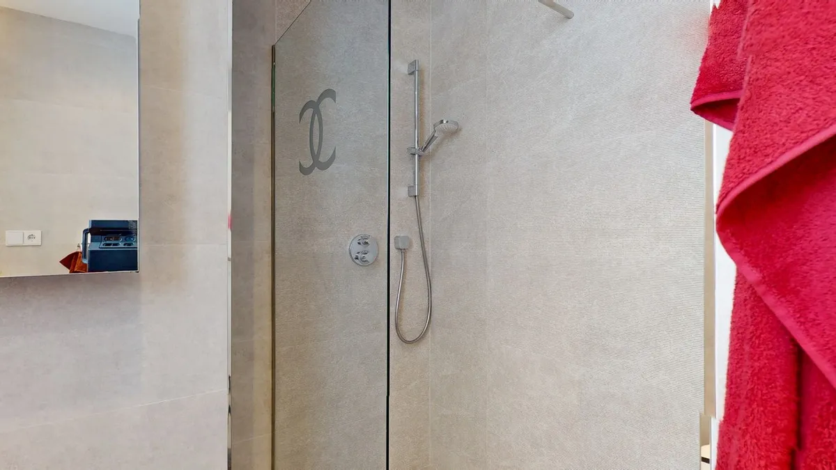 23cf9a3d-5493-474d-8dba-d7630207bf9f