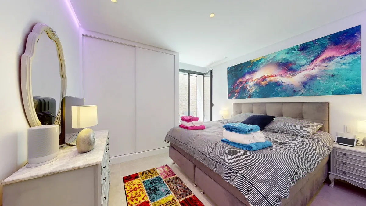 50e13ce8-f0d6-48d7-8bd8-9a9d937cfc42