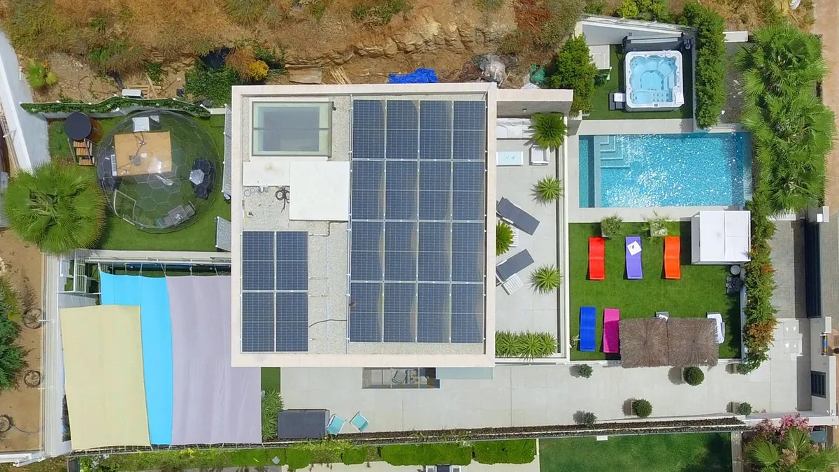 511ea5e0-0341-404d-bc9e-fe85303ed504