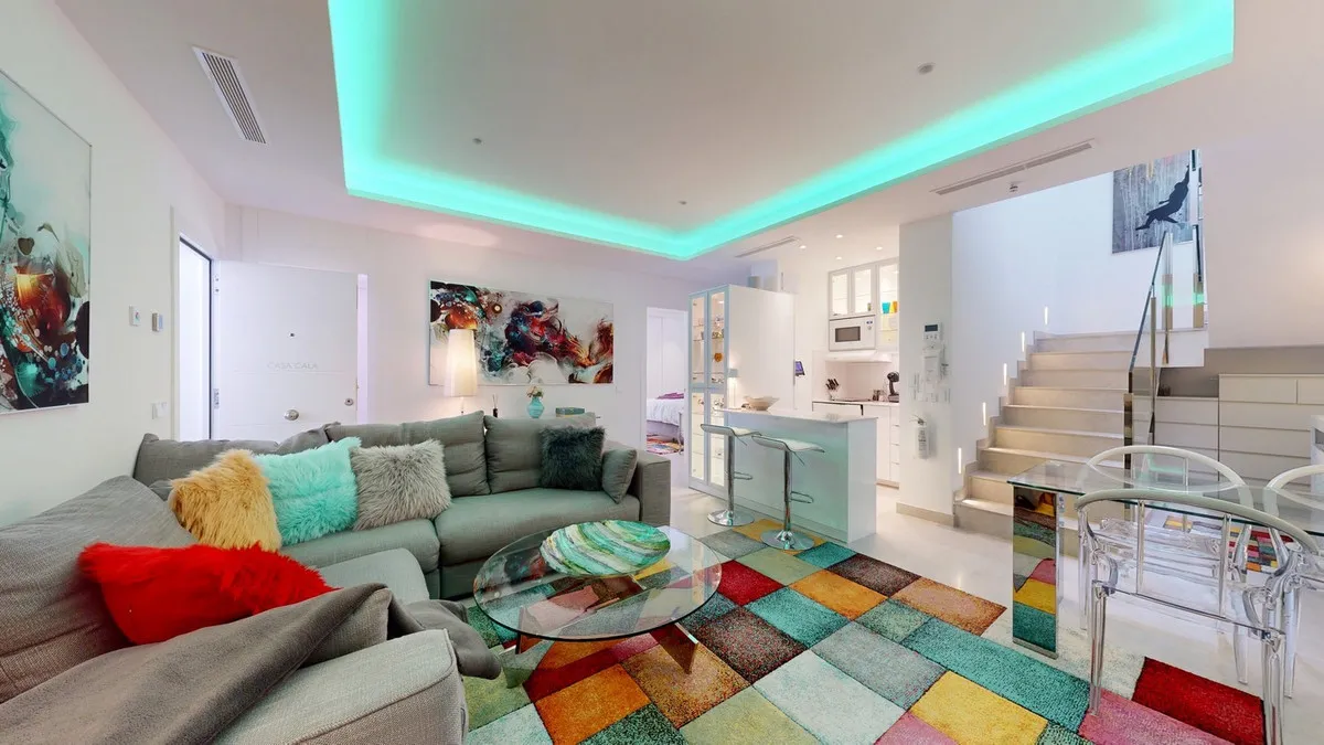 5a2ebff4-9c37-4154-8afa-8150e49f4976