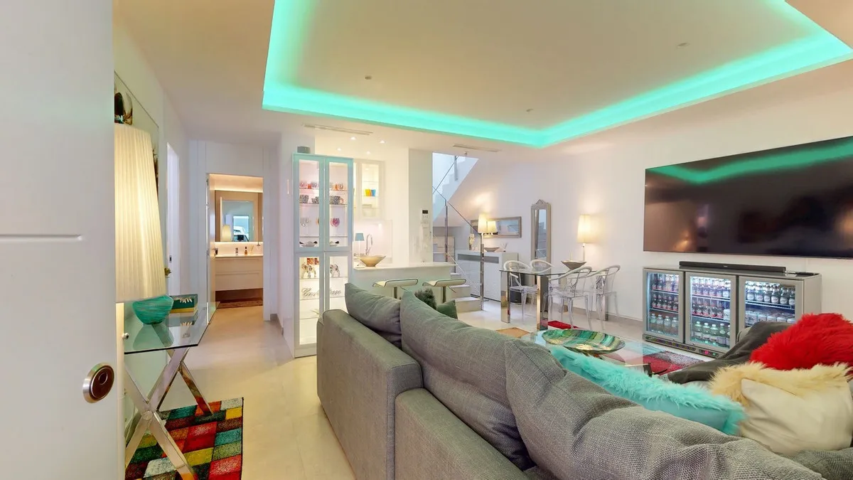 e7fddde9-ca2c-4db5-9dae-6bba2a56c1b0