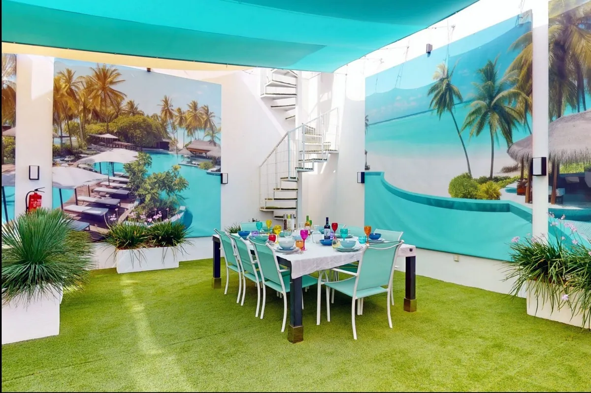 f1f2280e-475d-40cb-b078-b942f14983f5