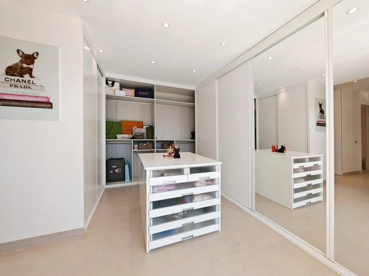 0dca014f-2905-44b0-a30a-cc6e55250a35