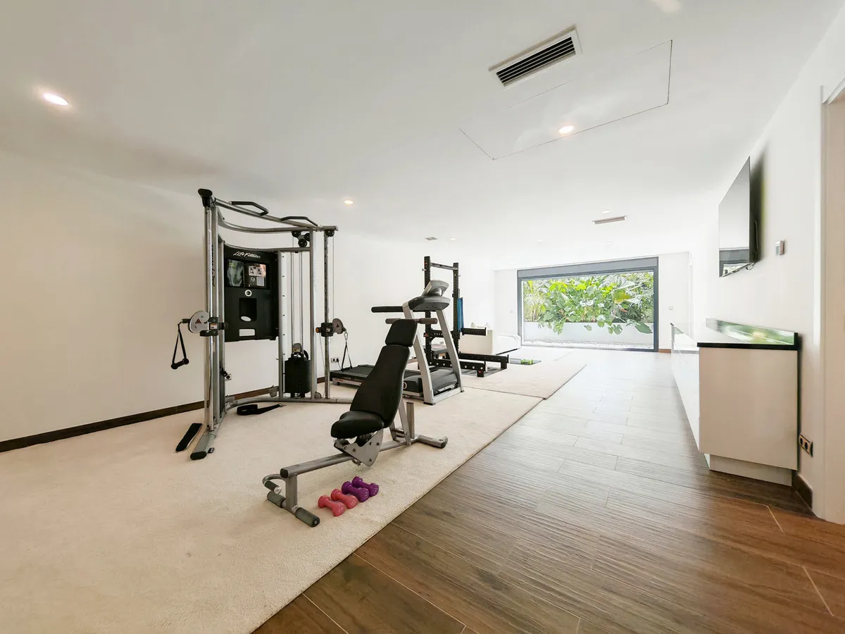 3e906ae2-a783-4137-bec7-d2c458e260de