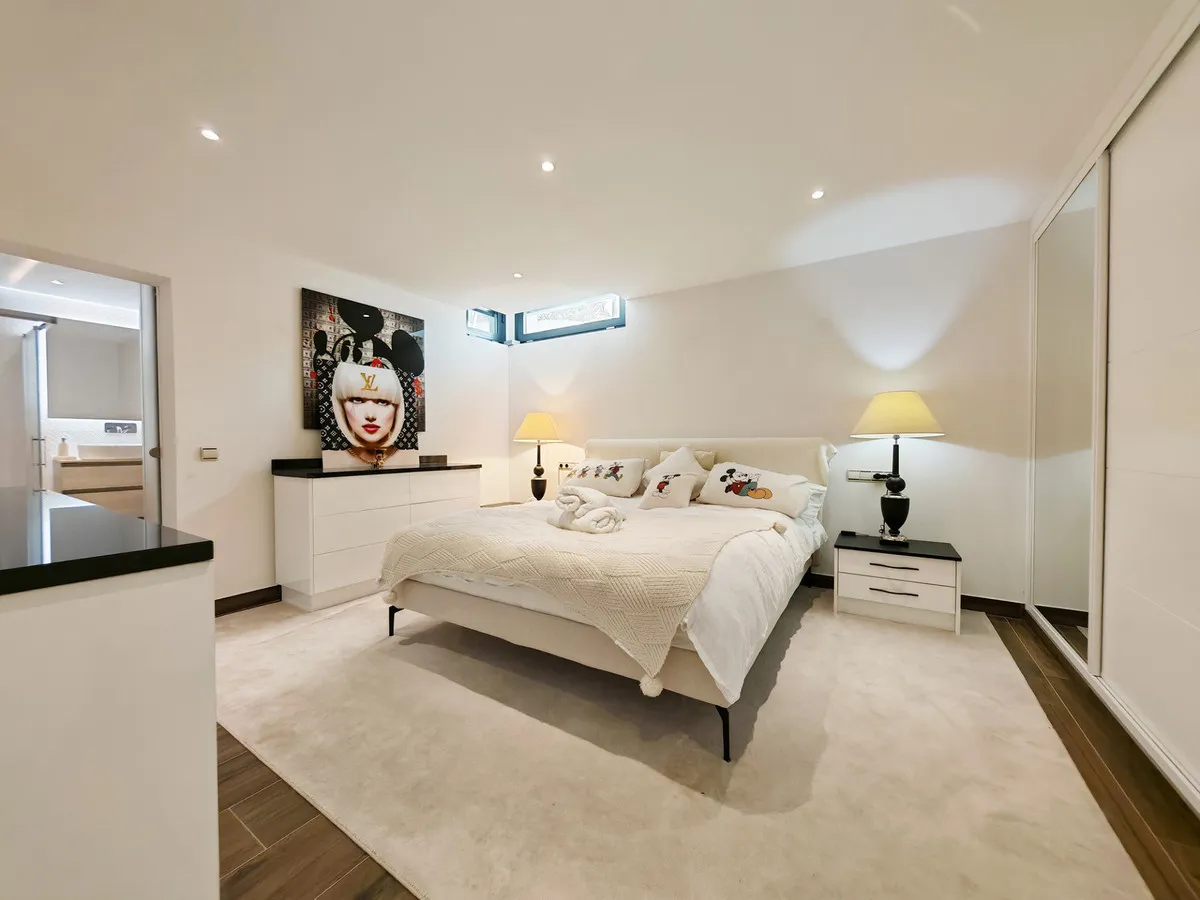 415f04cb-b033-42f6-9347-787f961ebd45