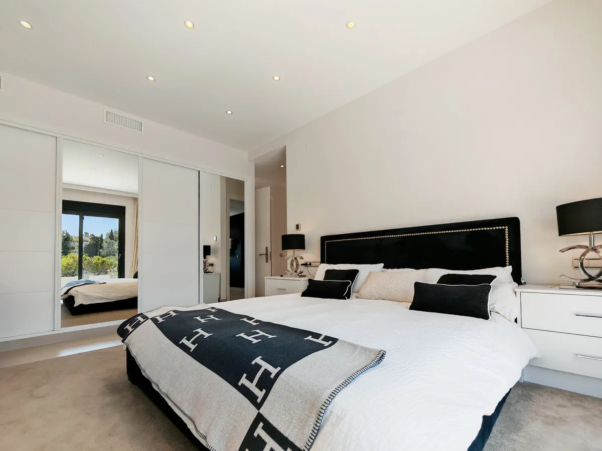 a80f2916-3f6f-4719-8e23-68812b4e16c8