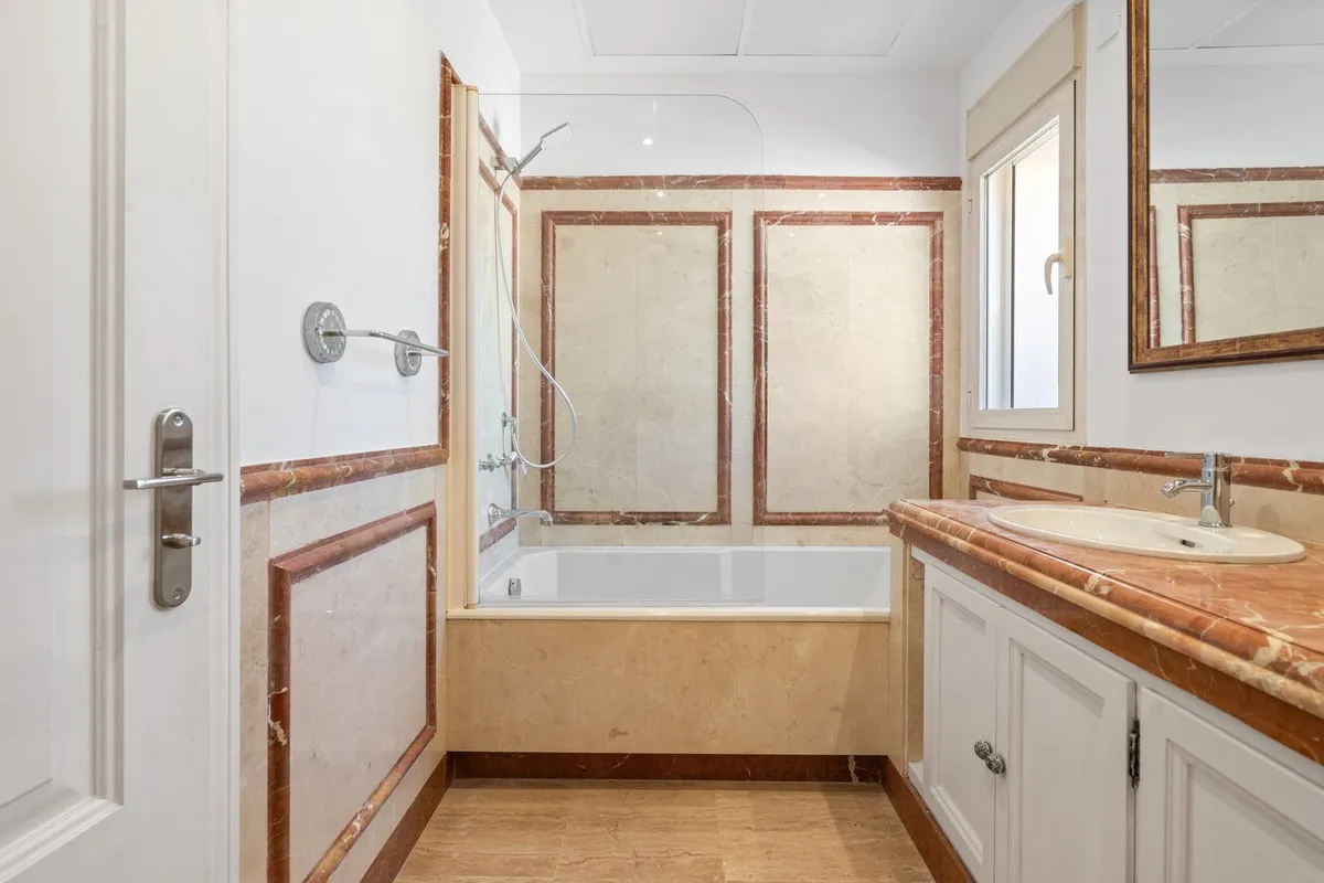 3142b6e3-c776-4e6b-88ec-705108e964eb