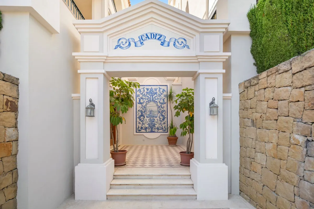 94b698f7-c9c8-4519-910c-3267b7d8183a