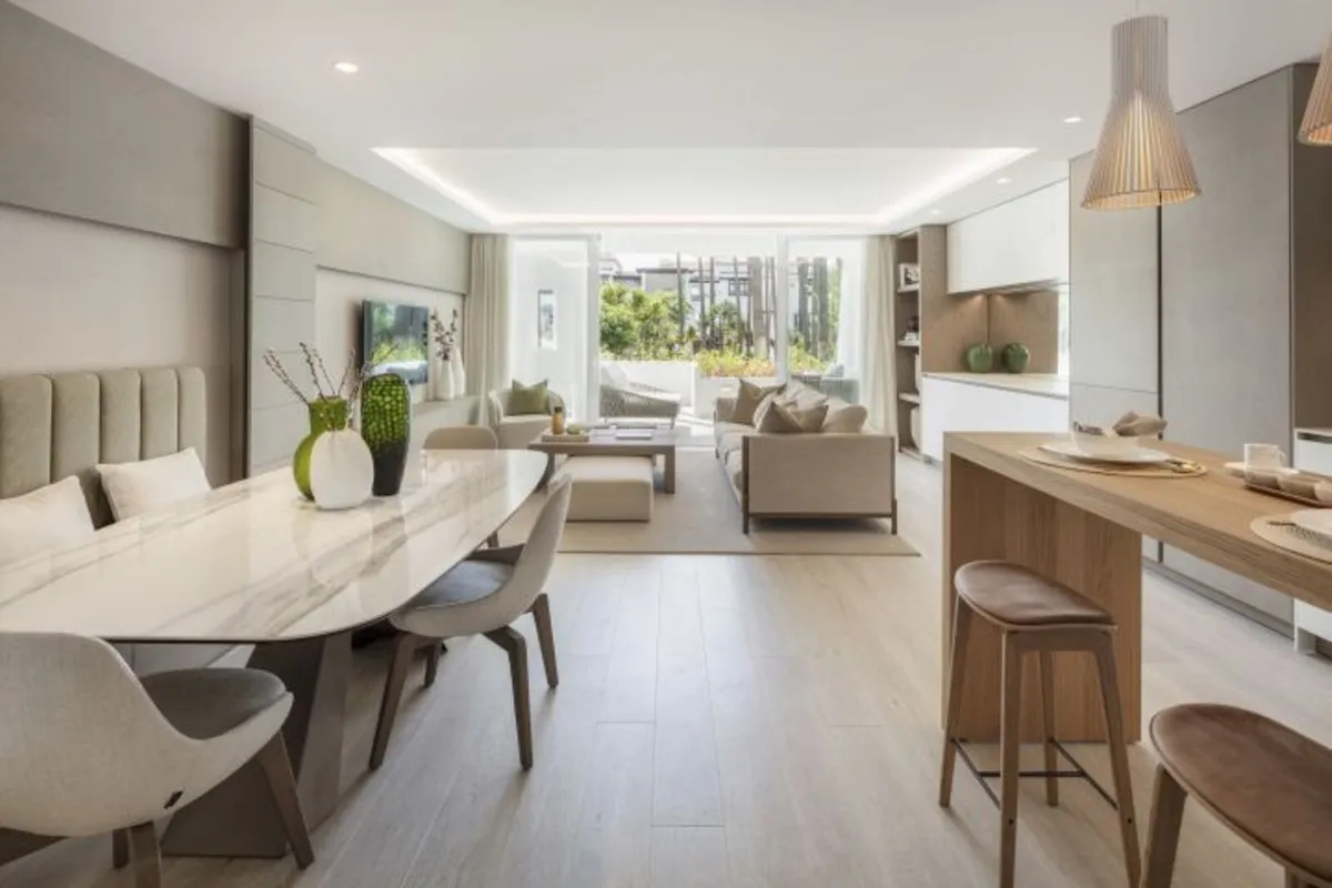 143802ae-8ad5-4c97-ae25-71c17f2ceb8b