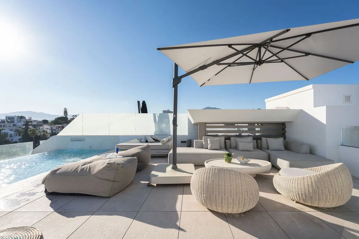 039b16e6-b119-4a5a-aea8-7b906c5ee23c