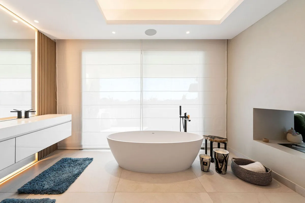 abd2c533-fa2e-4f74-b7a4-68244f016a0b