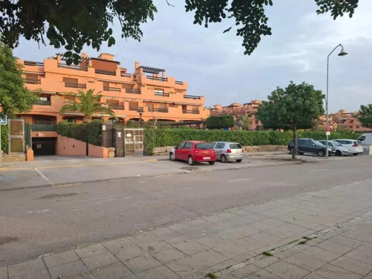 27654b98-6579-48ee-b47a-ed8185eab87c