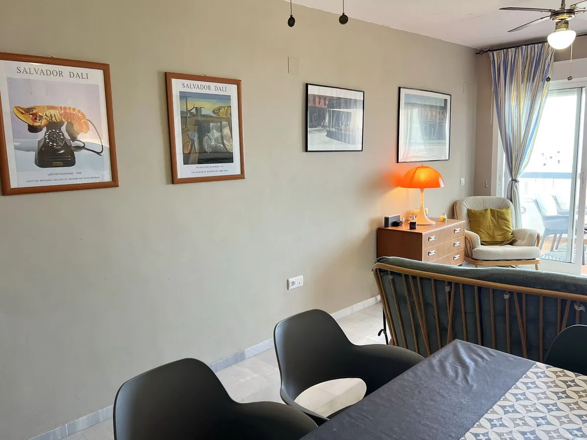 c4c51feb-94bb-40a5-9577-cc6517567cf9