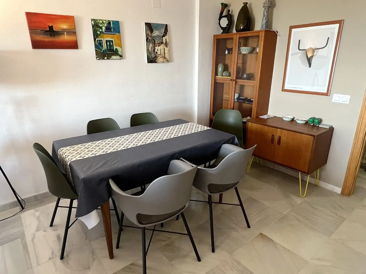 f925f002-60e9-4748-bea5-d3b33a071787