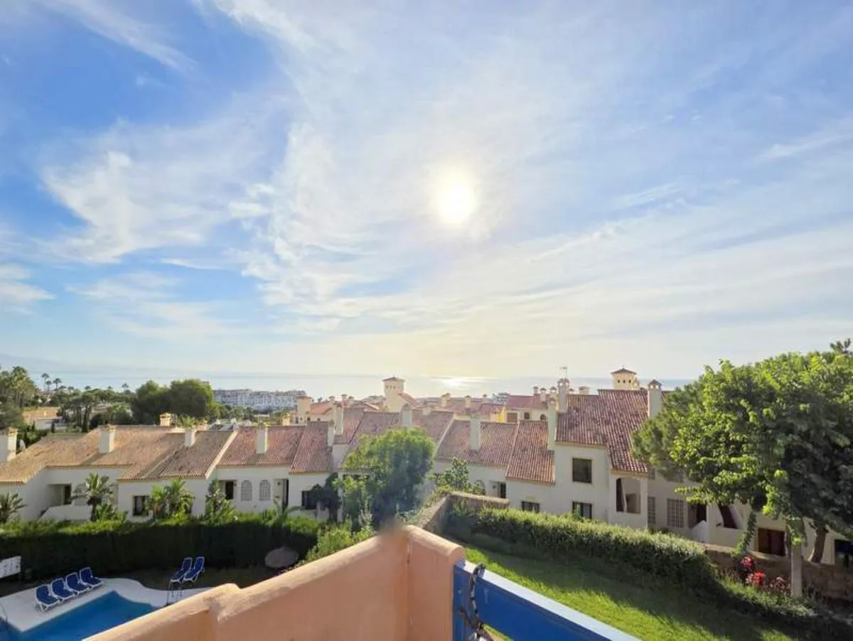 ba656ba8-7bc5-4842-bdc1-fc997a9f7124