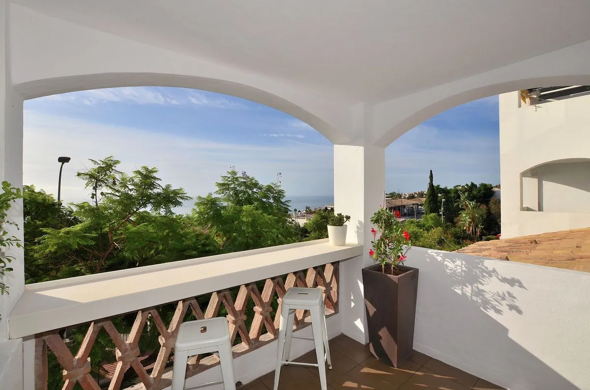 391506c5-c76b-4f2b-abb3-0a8395a3c2a0