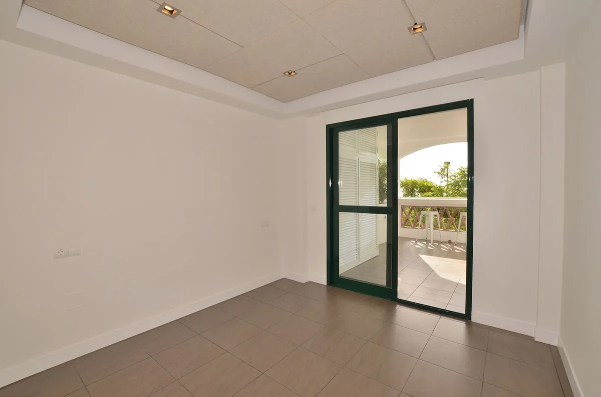 89009050-95c3-42f9-8fa1-745e6de618d3