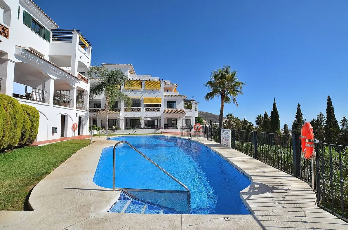 c554db20-ee6d-49a4-a4e9-dc8469b2bcc8