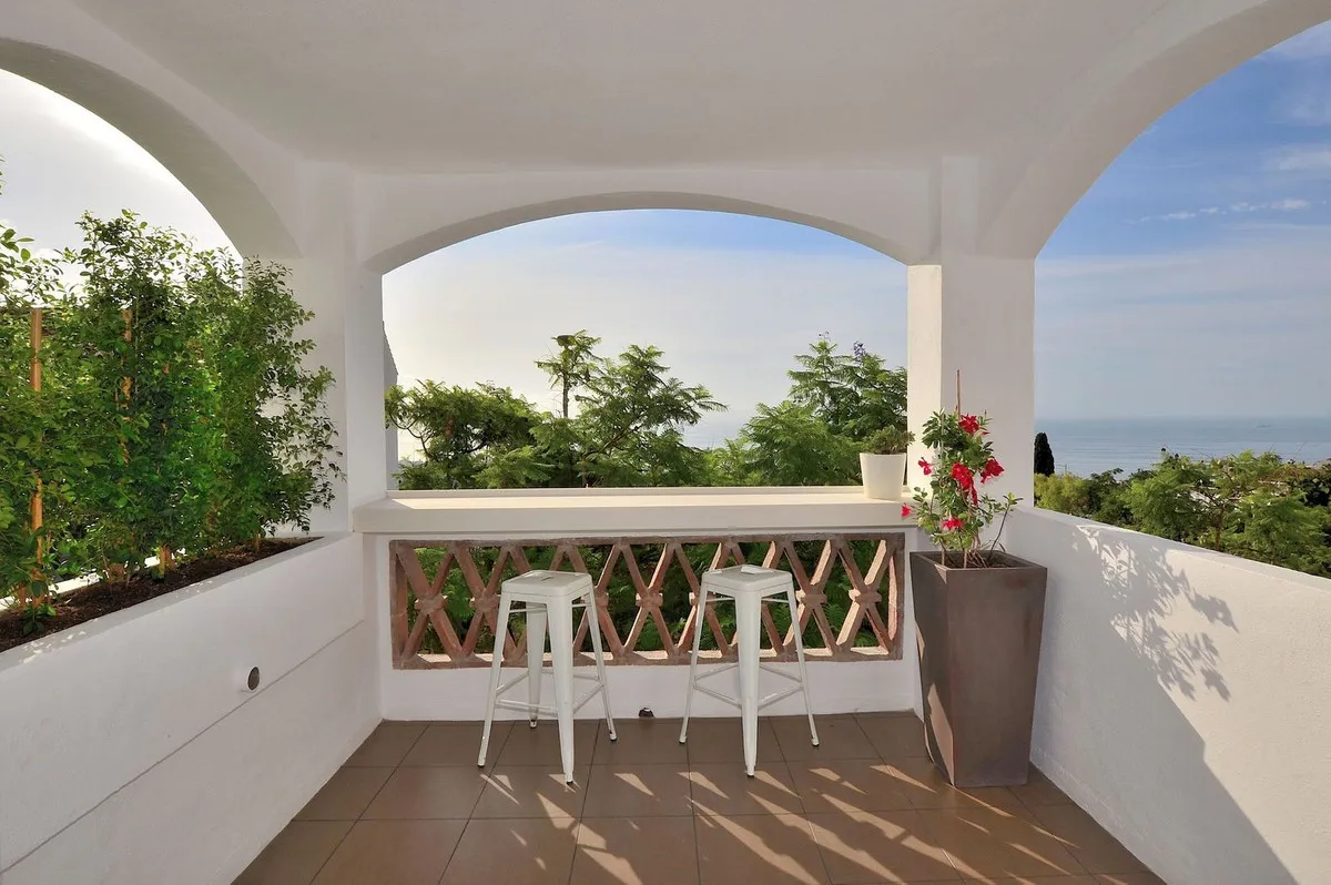 d1f8ef87-b45e-4b76-bb90-af749b4a252e