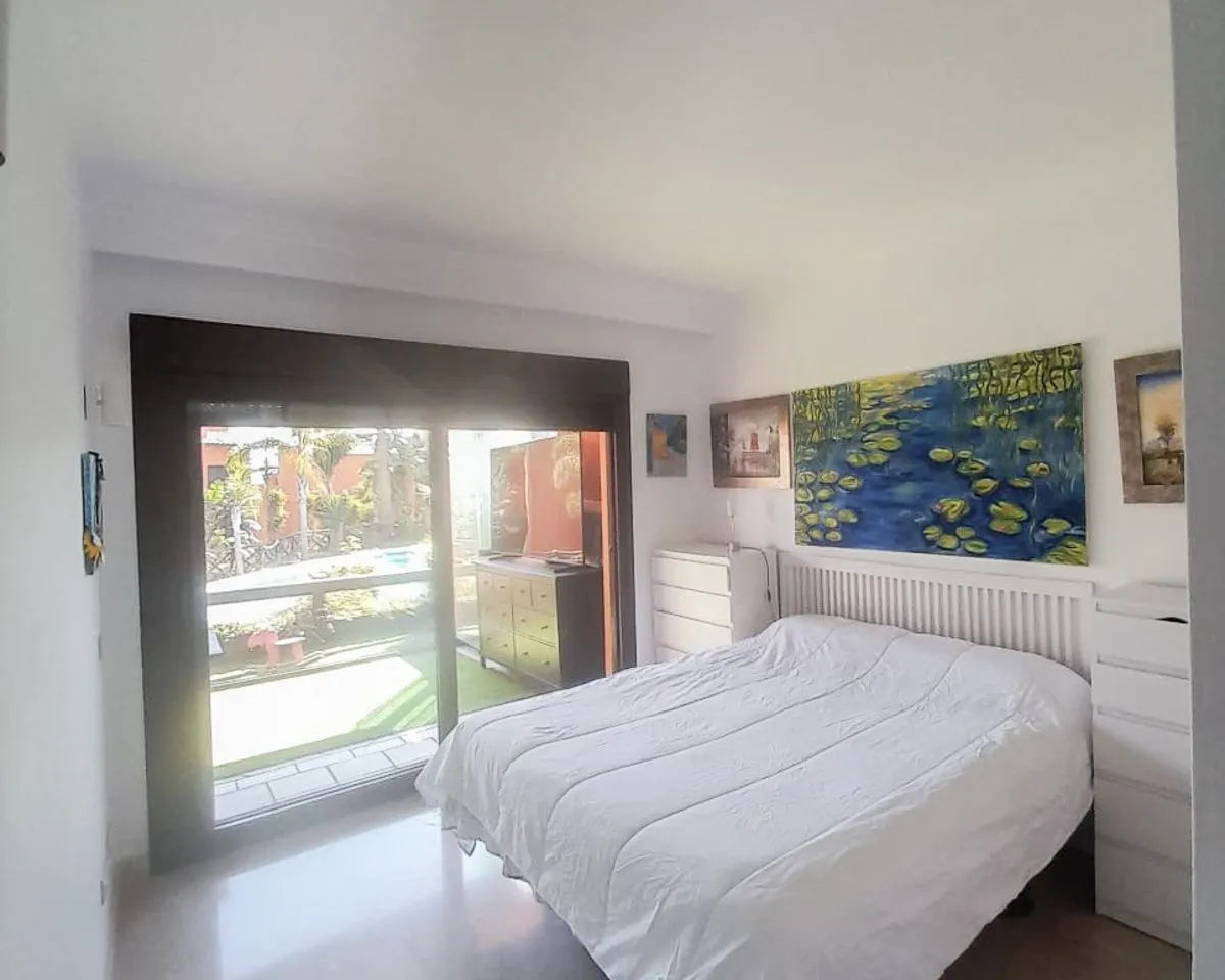 daf266f7-43a6-4459-b338-4bd7f1e7c373