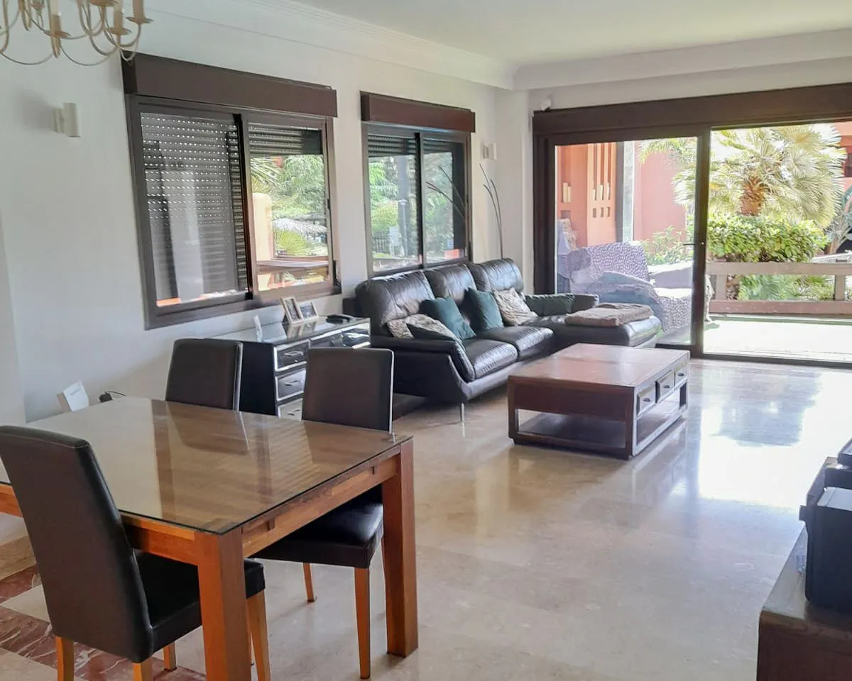 ff9a7639-4b0d-490c-8383-9c7bf27c3beb