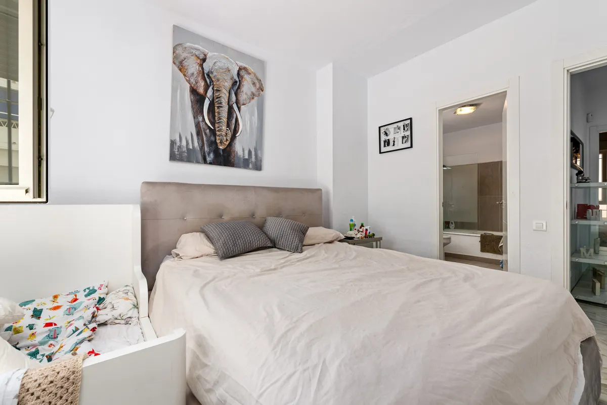 4eb71ee2-66c0-4715-92a0-2ac3b96bde69