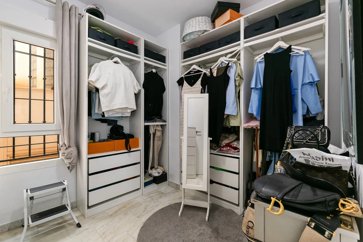 bb400640-9906-45b6-b4c7-cc6efa4c77ad