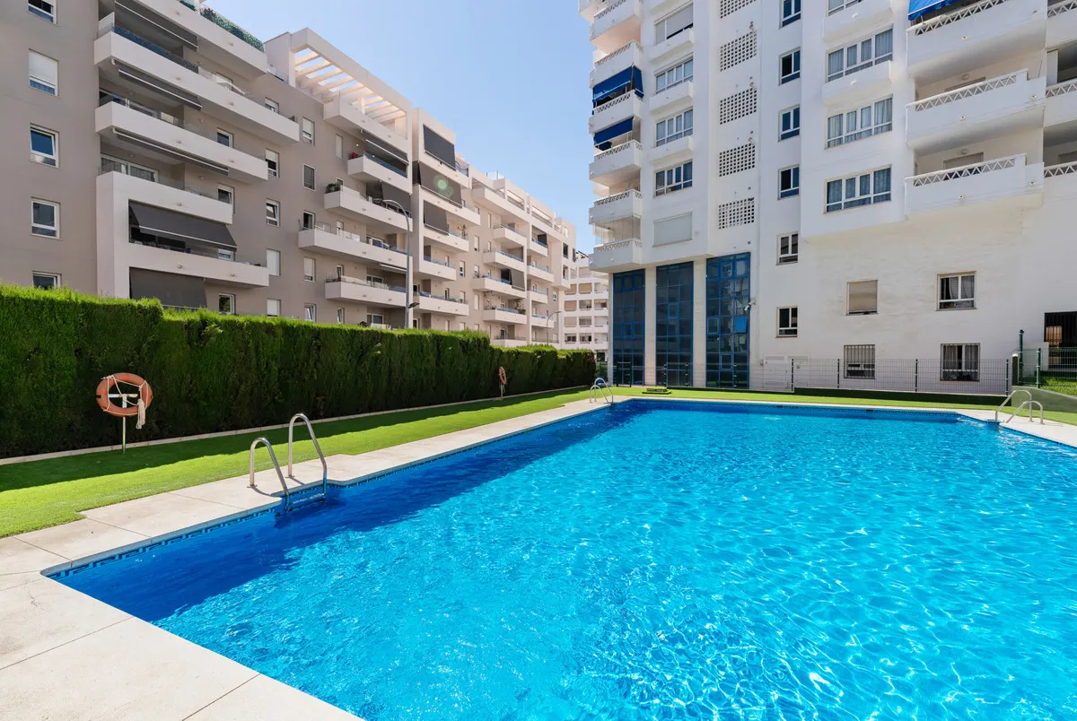 c4e71626-a656-4018-8d00-8b163e0a5dee