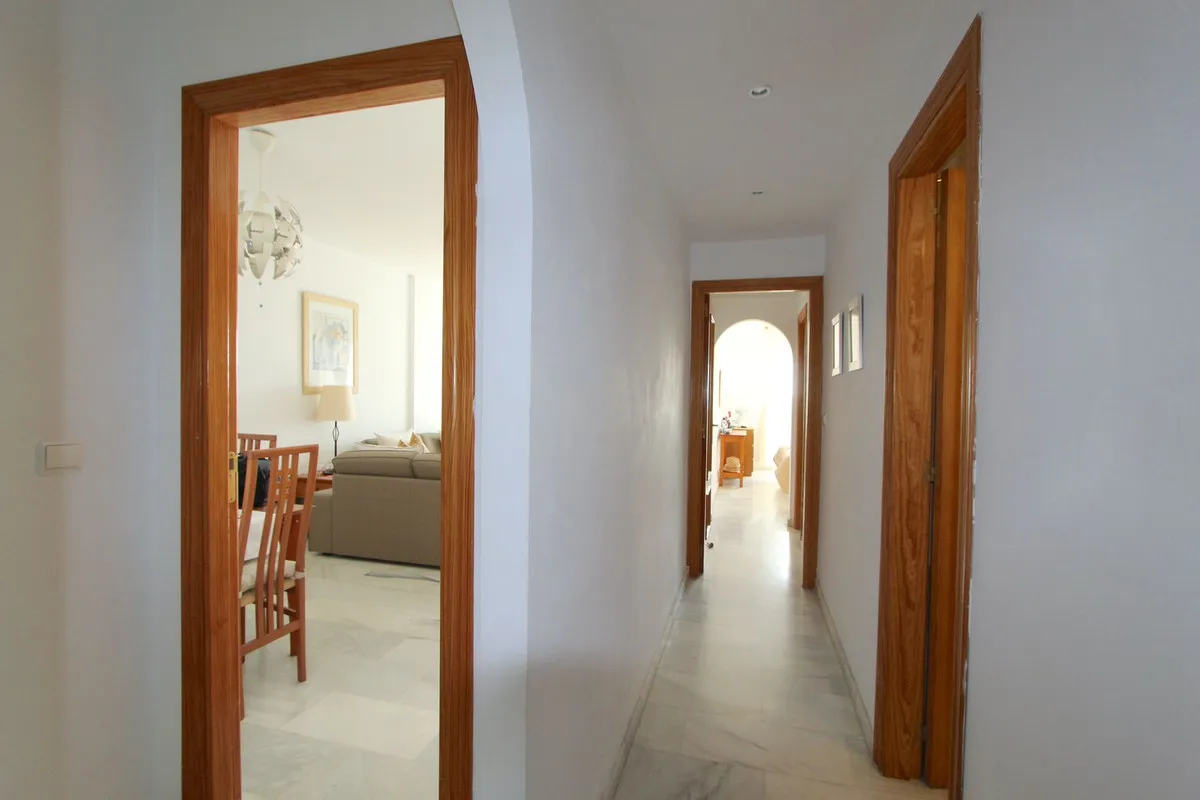 8f6af0be-0e5e-48e3-b246-2b18c665e8fa