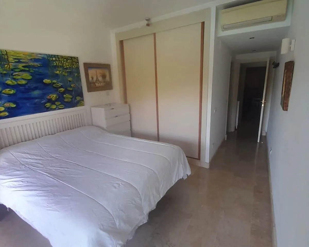 258b04b3-846d-4a1a-9656-155eb4a83a00