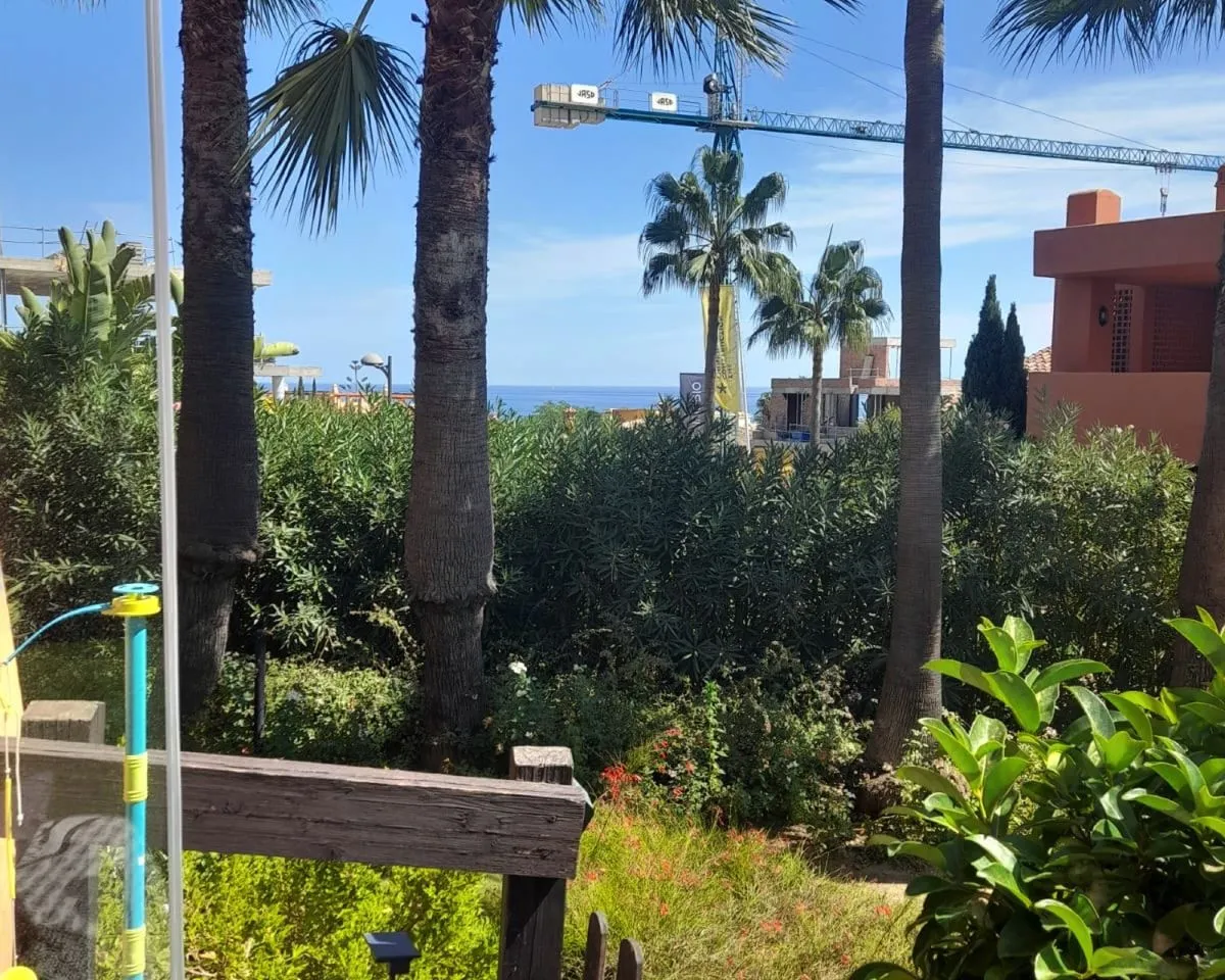 593e81dd-5485-4a99-890d-a926cc2678d4