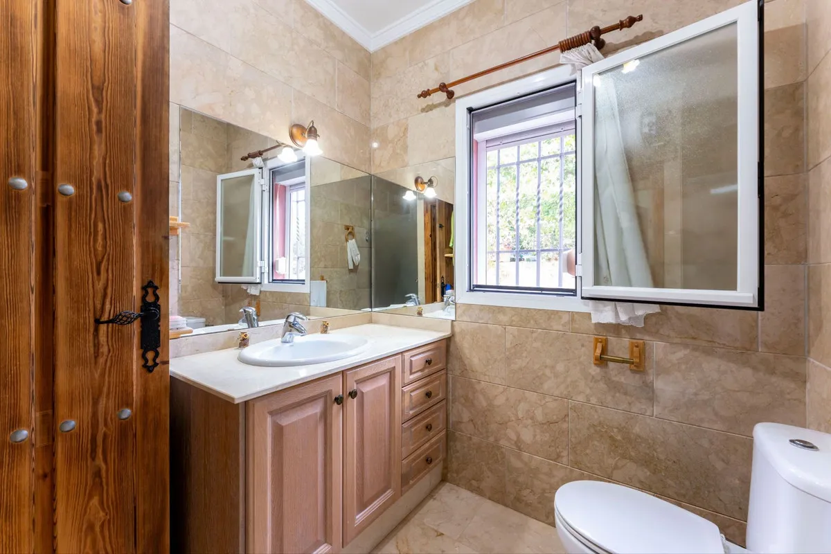 090049d5-9727-4e27-be67-0e42eedde116