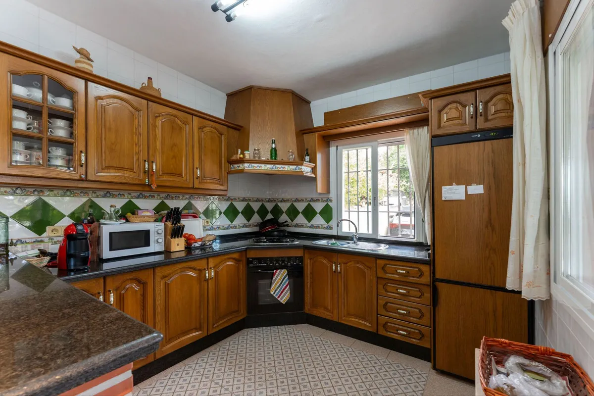 113bbff5-5229-4be0-ac0f-1732d9446bc0