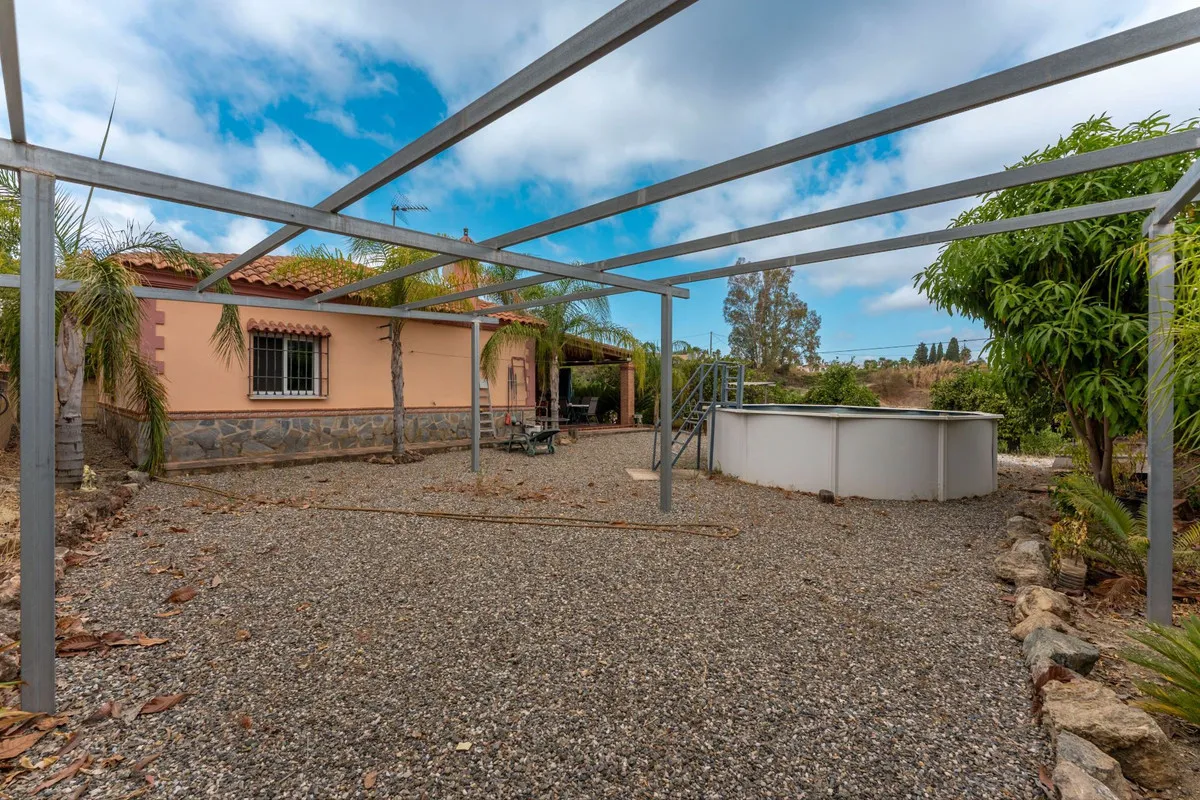 5c1c12dc-8c8a-4a8f-abb6-177e3b9babda