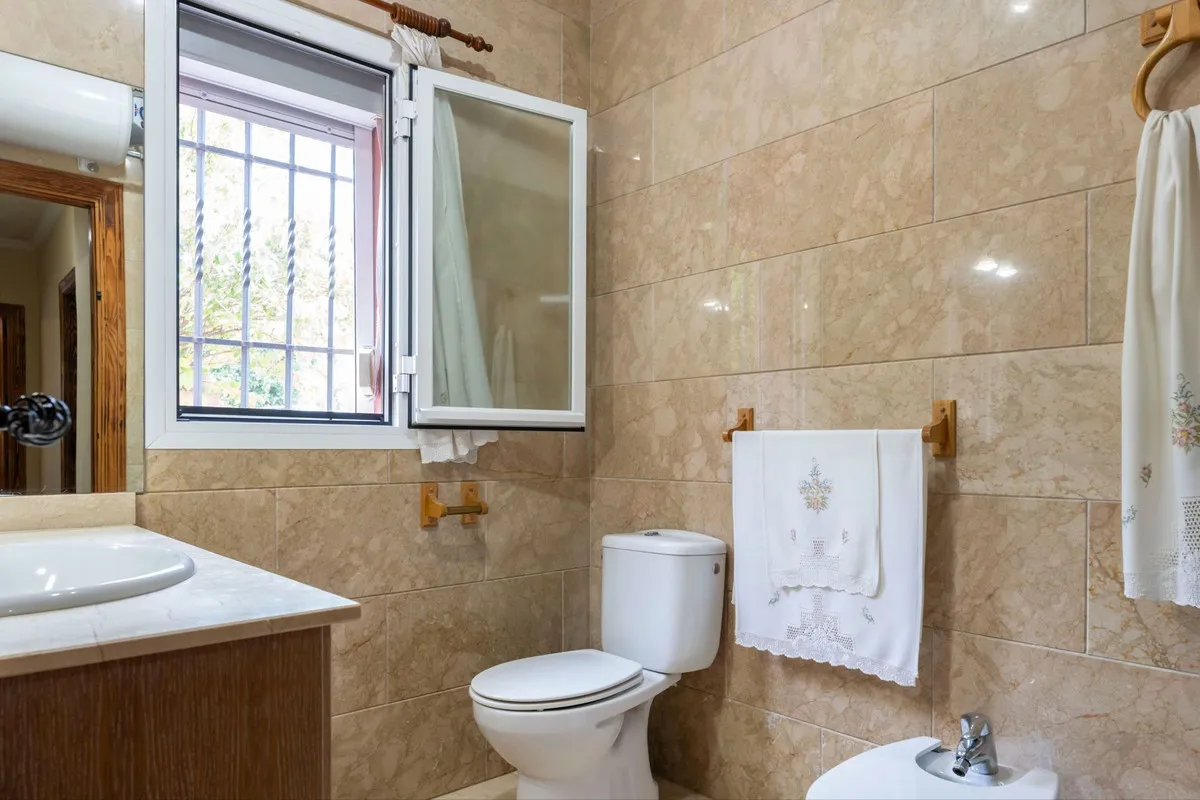 a459128e-0fb3-425a-8664-9f25bfedf243