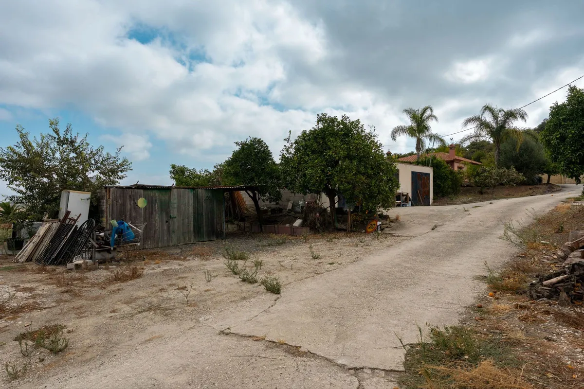 a8944035-8358-477a-addb-946743818f1f