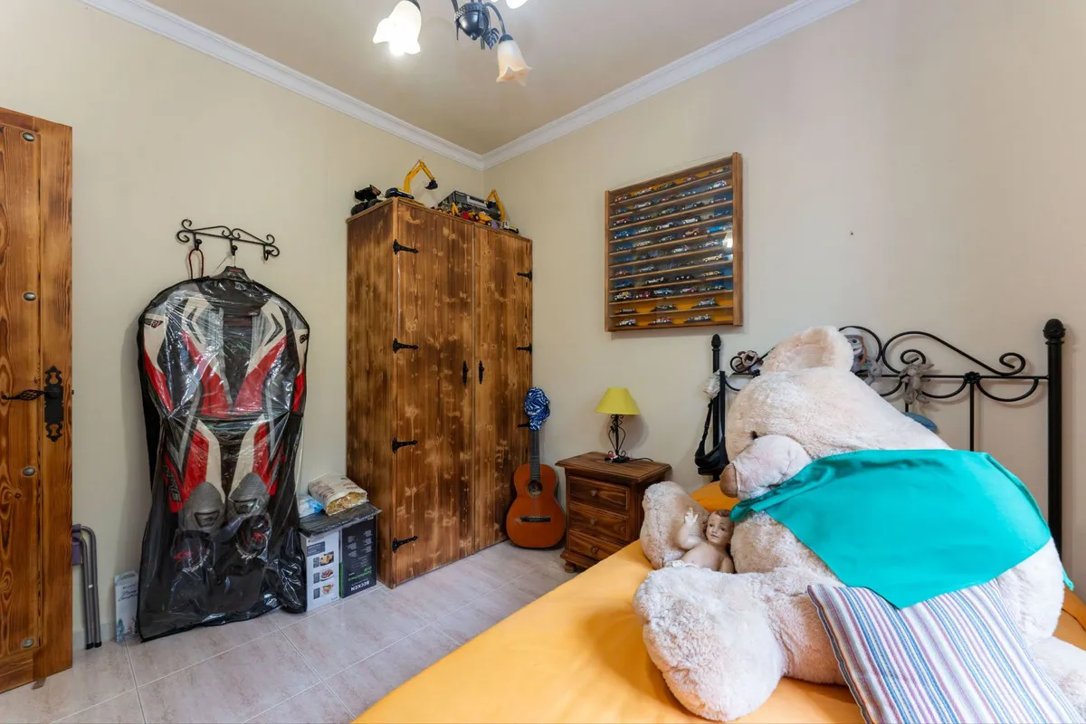 d465d1ab-e4c5-4af6-a784-2338d6868ec1