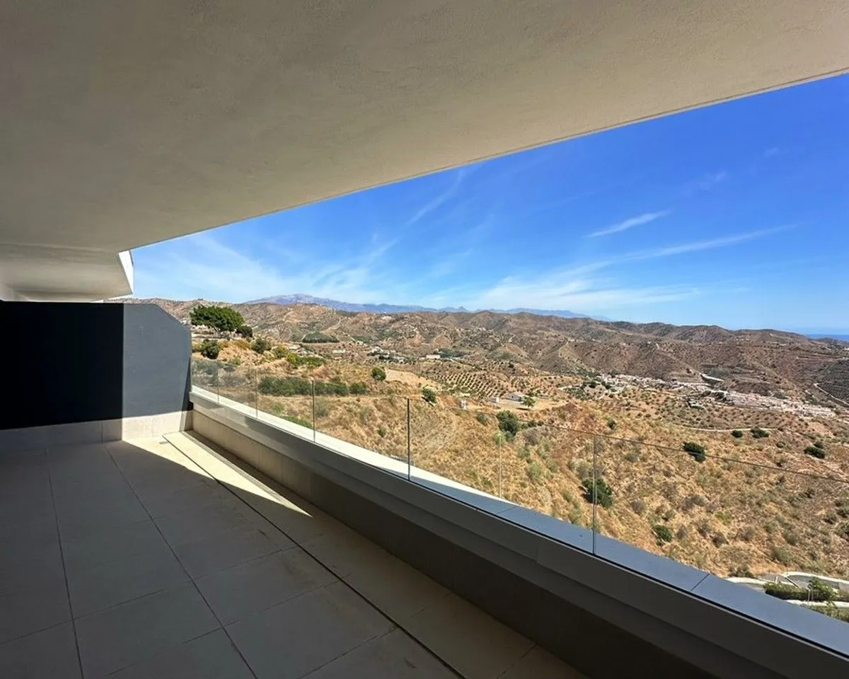 1252e0ed-1d94-431f-88b8-f8e6615e3de5