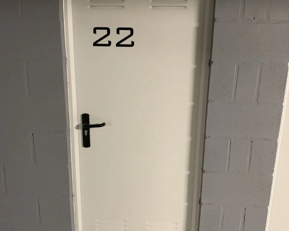 8f2c50d1-4d4b-4387-adb6-68e0b0eba399