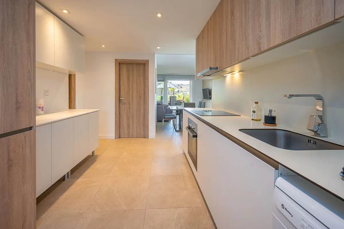 8a7ea70d-1bc6-4673-a118-e3a214f206ae